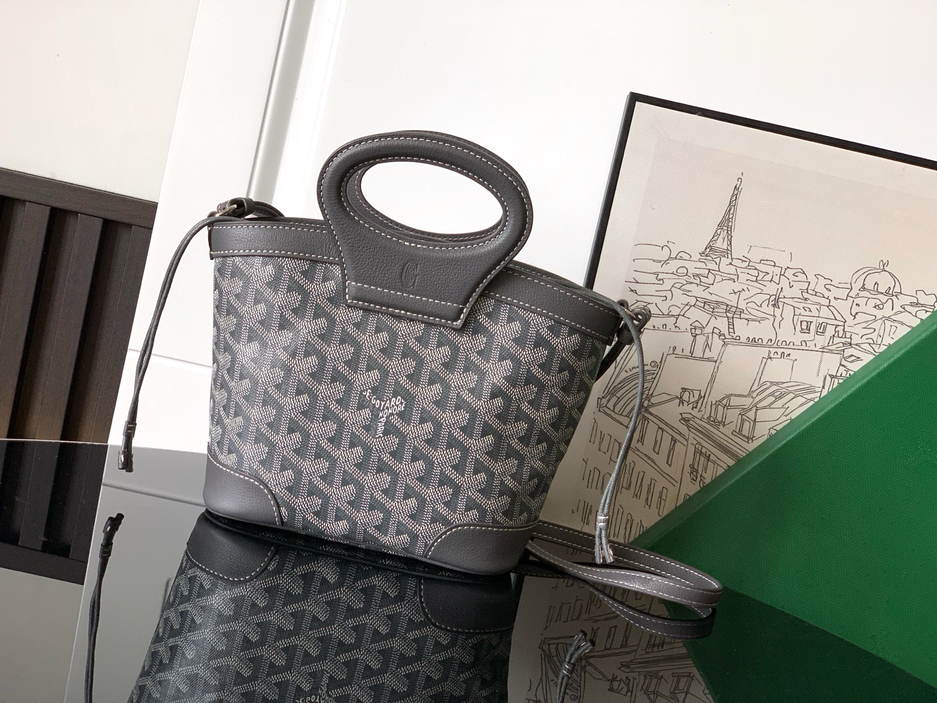 고야드 Goyard Beluga 미니백 Grey 23cm
