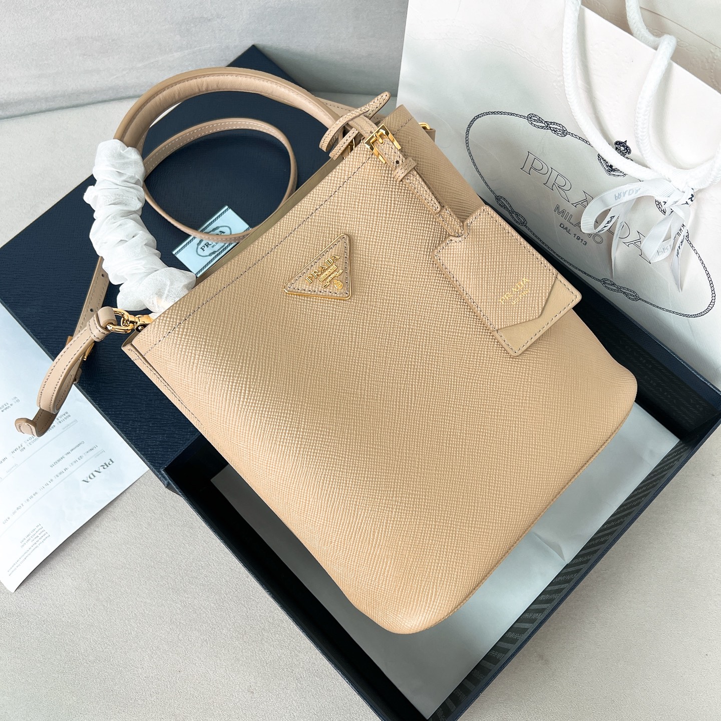 프라다 Prada 1BA212 파니에 사피아노 가죽 스몰백