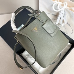프라다 Prada 1BA212 파니에 사피아노 가죽 스몰백