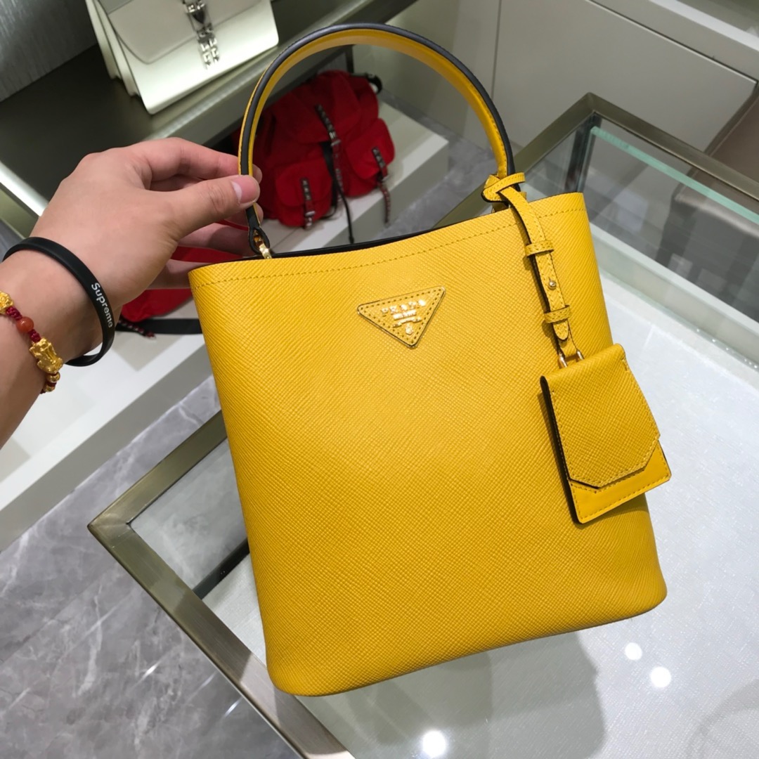 프라다 Prada 1BA212 파니에 사피아노 가죽 스몰백