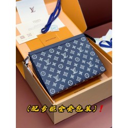 루이비통 Louis Vuitton M61692 Pochette Voyage MM Blue 26cm