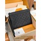 루이비통 Louis Vuitton M81570 Pochette To Go Black 30cm
