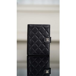샤넬 Chanel 24k Passport Holder Black 14cm