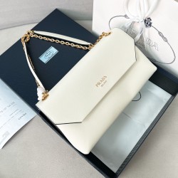 프라다 Prada 1BD371 Doux 숄더백 29cm