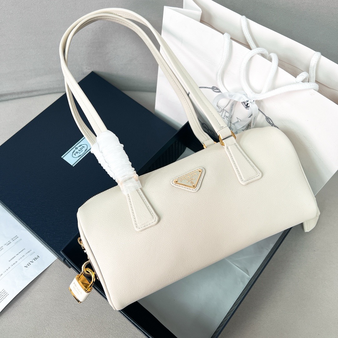 프라다 Prada 1BB127 미디엄 가죽 탑 핸들 백