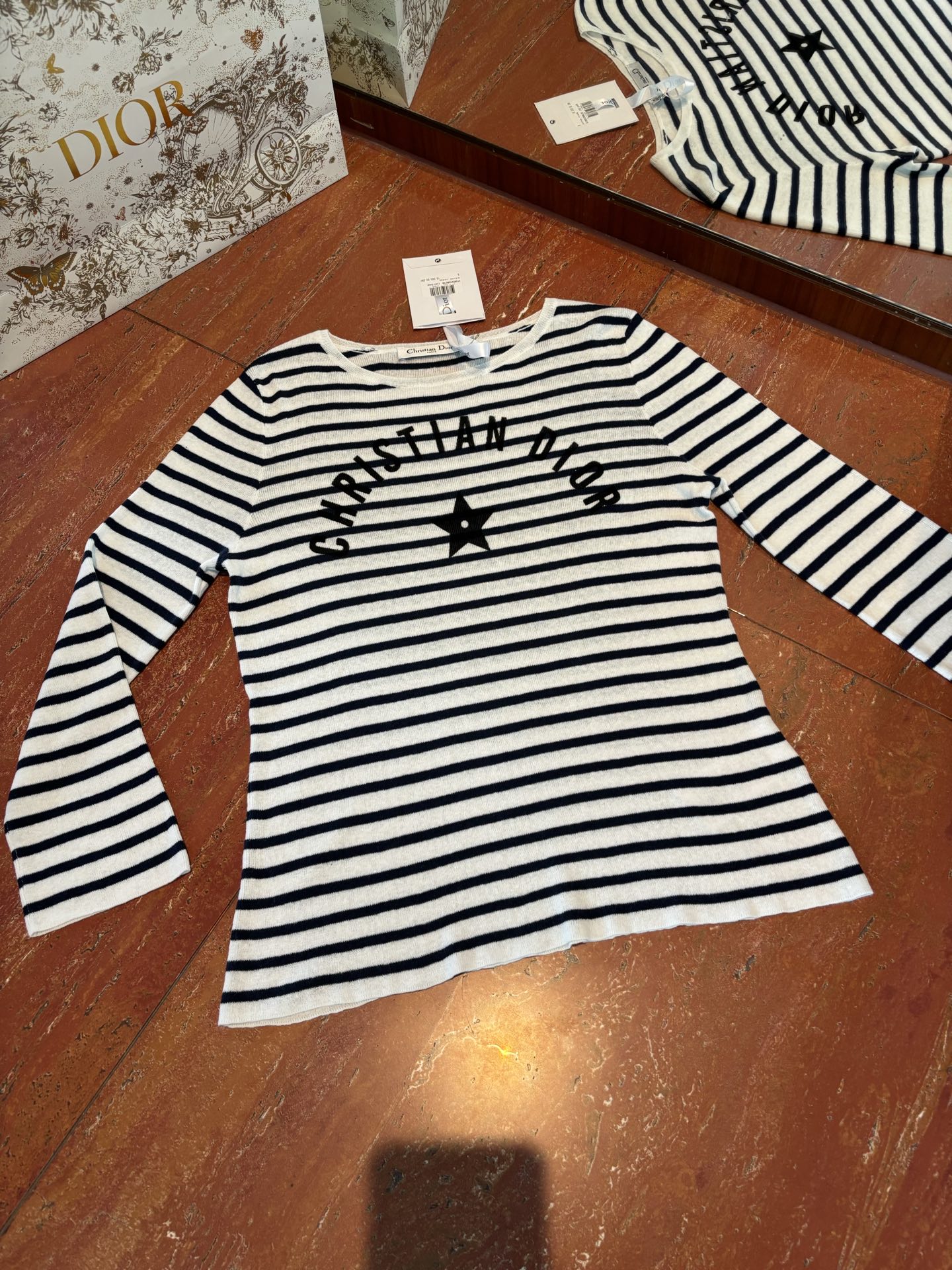 디올 Dior 긴팔 티셔츠