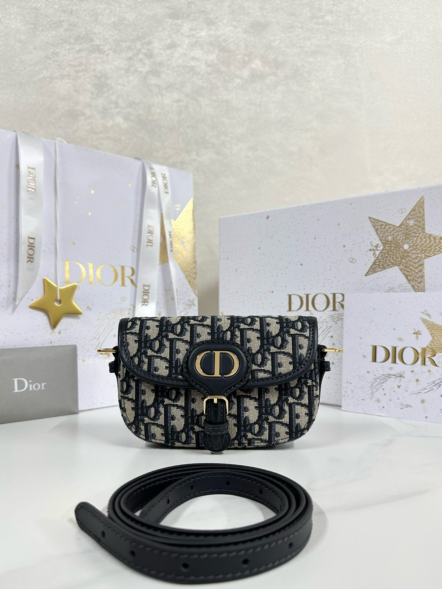 디올 Dior Mini Bobby East-West Bag Oblique Jacquard Blue 17.5cm