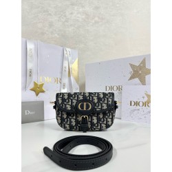 디올 Dior Mini Bobby East-West Bag Oblique Jacquard Blue 17.5cm