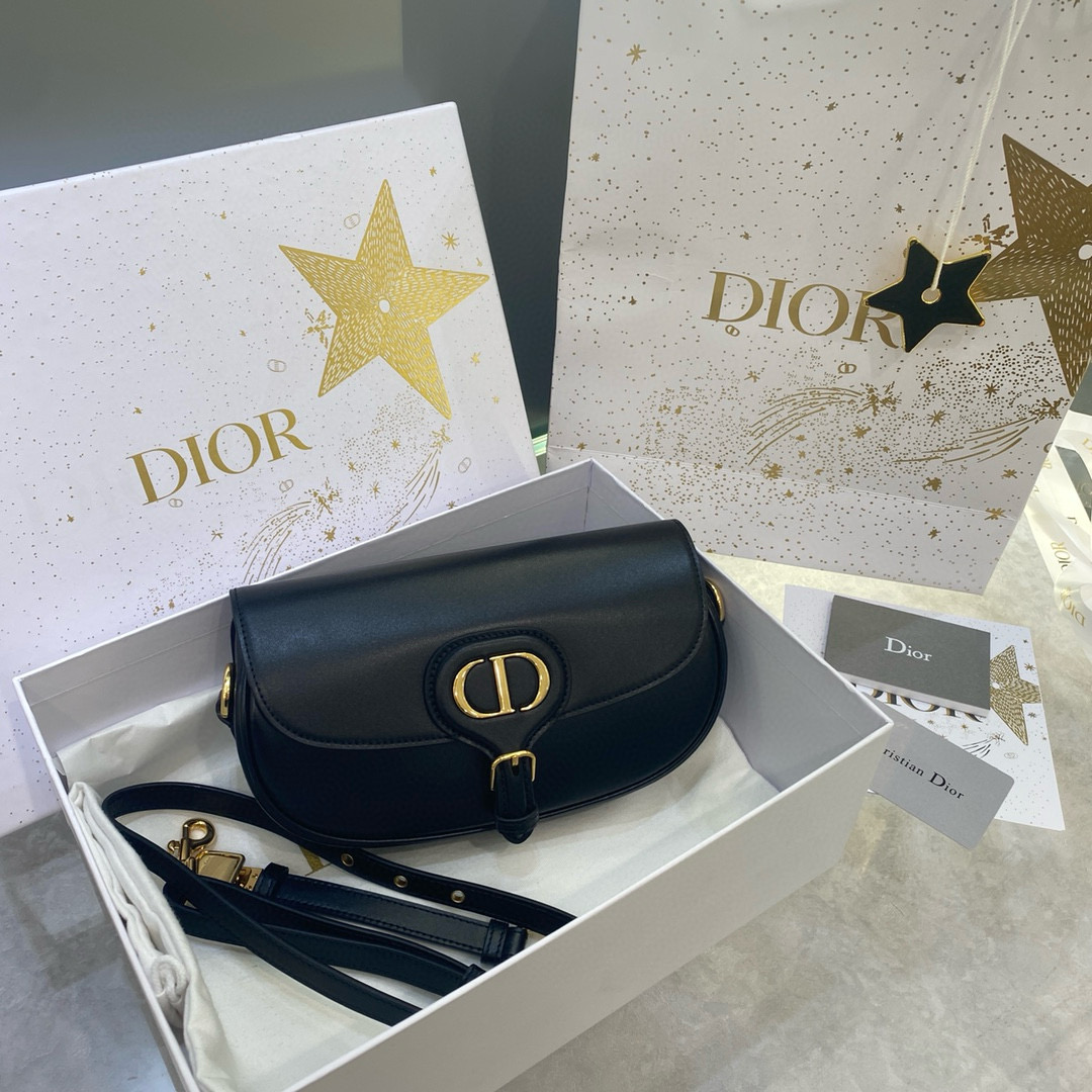 디올 Dior Medium Bobby Bag Black 21cm