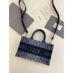 디올 Dior Mini Dior Book Tote Blue Denim Oblique Jacquard 21.5cm