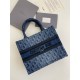 디올 Dior Small Dior Book Tote Blue Denim  26.5cm