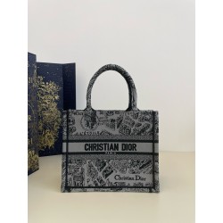 디올 Dior Small Dior Book Tote grey Plan de Paris Embroidery 26.5cm