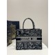 디올 Dior Medium Dior Book Tote Black 36.5cm