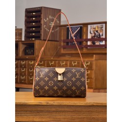 루이비통 Louis Vuitton M47123 Pochette Tirette Monogram 22CM