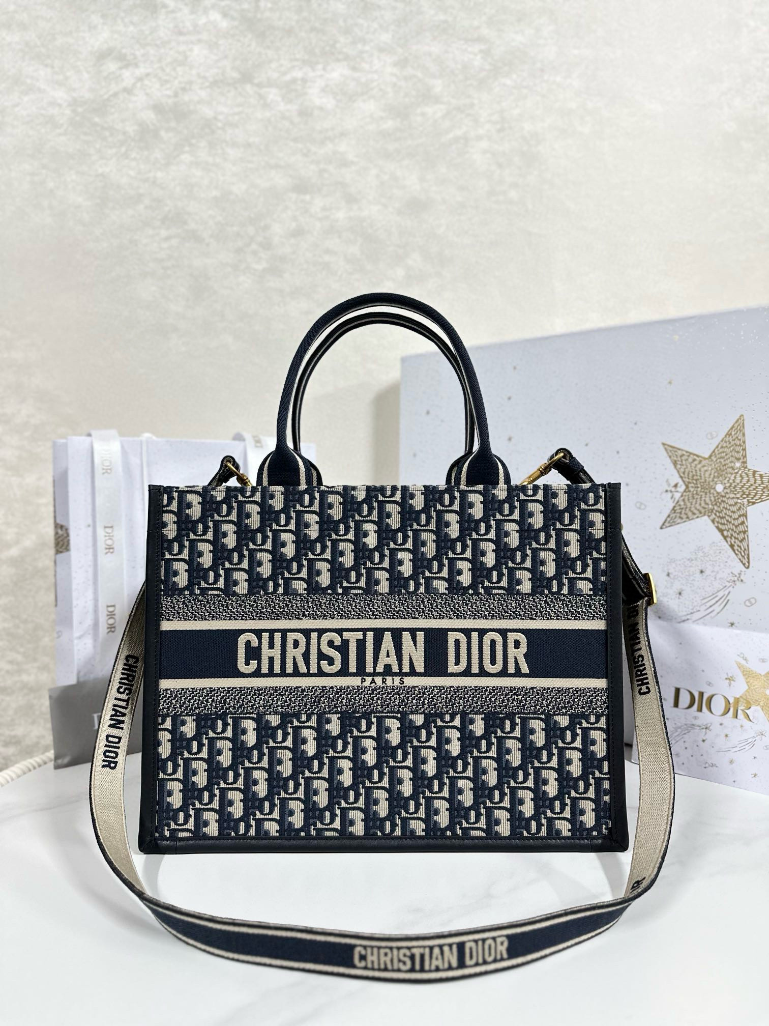 디올 Dior Medium Dior Book Tote Oblique Jacquard Blue 36.5cm