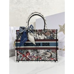디올 Dior Medium Dior Book Tote Red and Blue 36.5cm