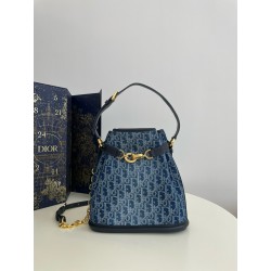 디올 Dior Medium C'est Dior Bag Blue Denim Oblique Jacquard 24cm