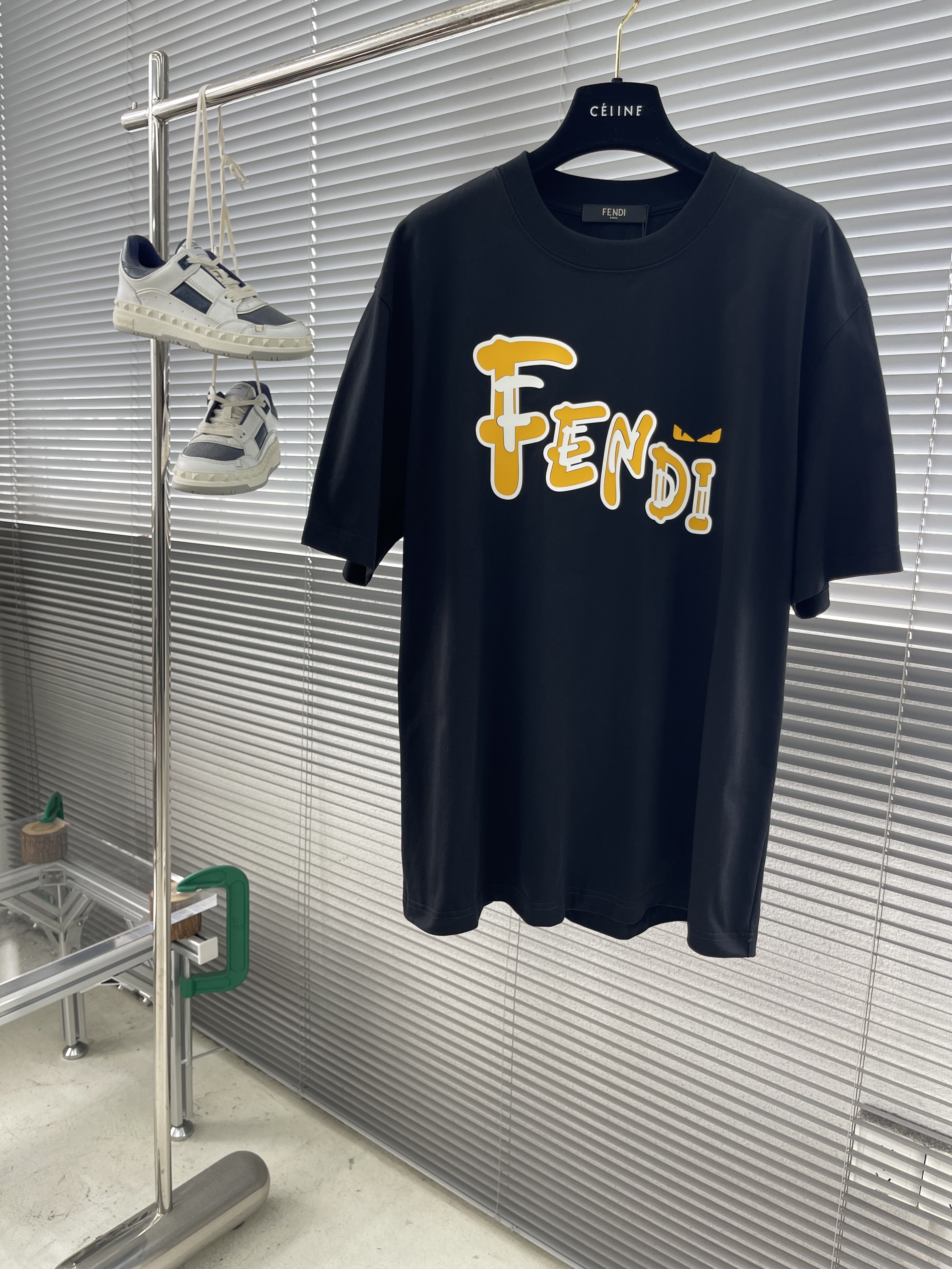 펜디 FENDI 반팔 티셔츠