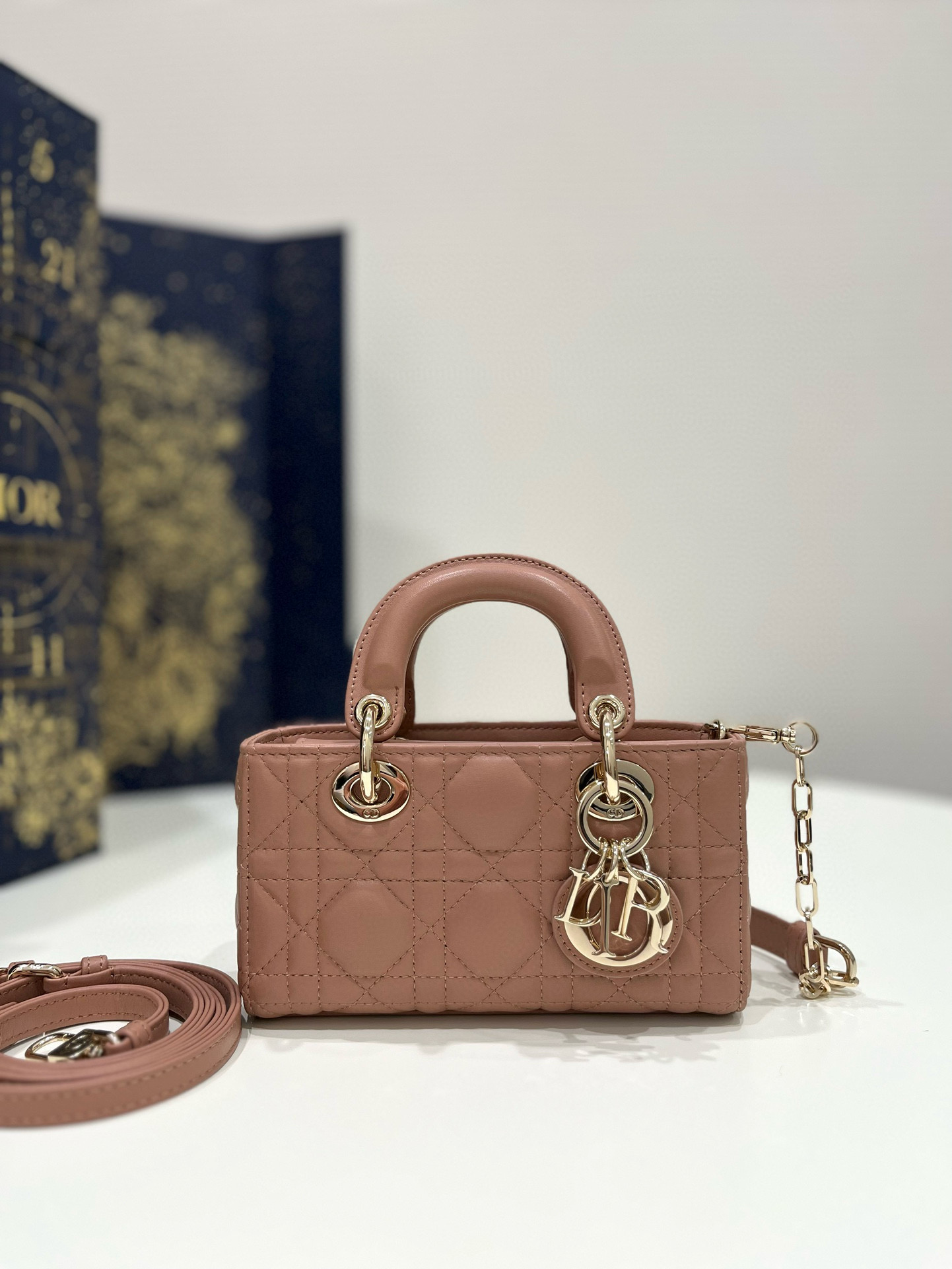 디올 Dior Lady D-Joy Micro Bag Pink 16cm