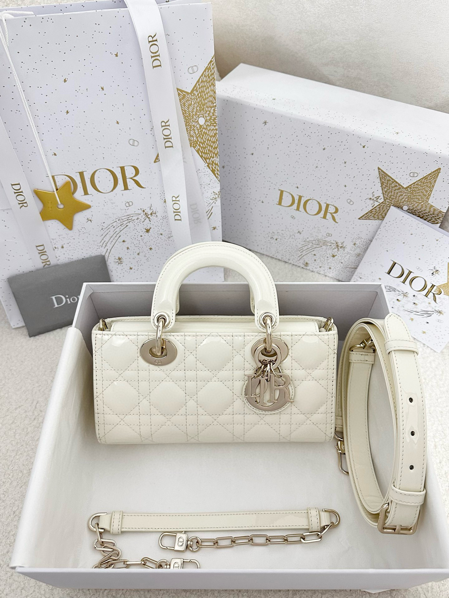 디올 Dior Small Lady D-Joy Bag White 22cm
