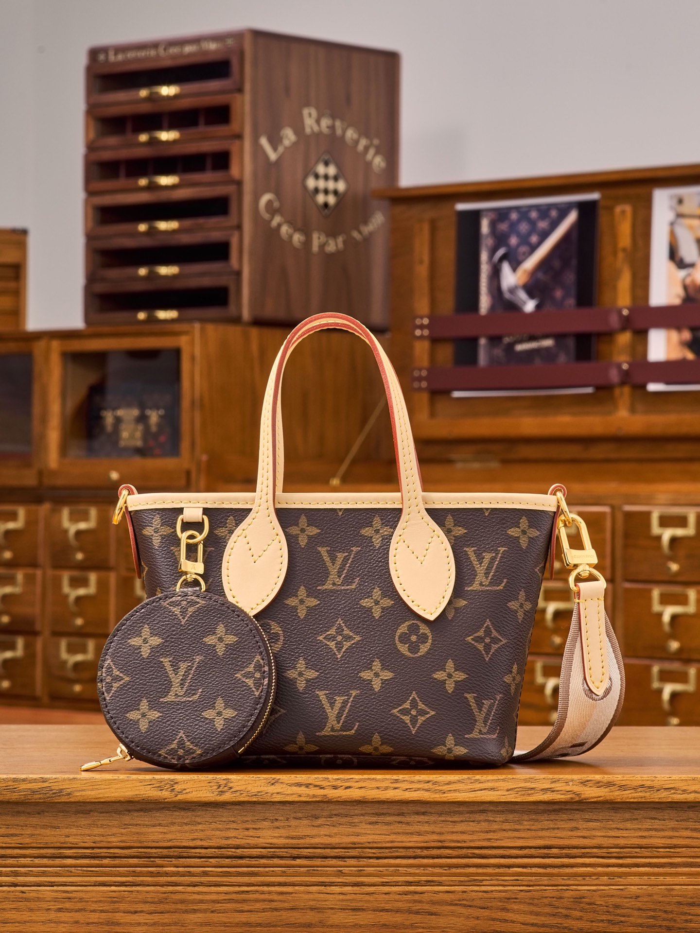 루이비통 Louis Vuitton M46705 Neverfull BB Monogram 24CM