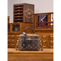 루이비통 Louis Vuitton M45165 NVanity PM Monogram 19CM