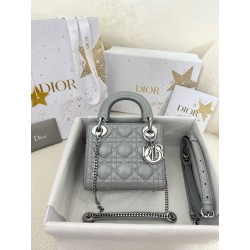 디올 Dior Mini Lady Dior Bag Light grey silver 17cm