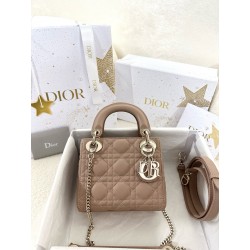 디올 Dior Mini Lady Dior Bag Pink 17cm