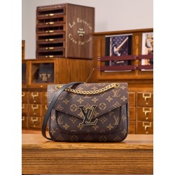 루이비통 Louis Vuitton M45592 Passy Monogram 24CM