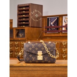 루이비통 Louis Vuitton M46279 Pochette Metis East West Monogram 21.5CM