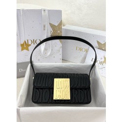 디올 Dior Miss Dior Flap Bag Black 22cm