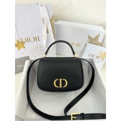 디올 Dior Medium 30 Montaigne Avenue Top Handle Bag Black 19cm