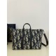 디올 Dior Weekender Beige and Black Oblique Jacquard 40cm