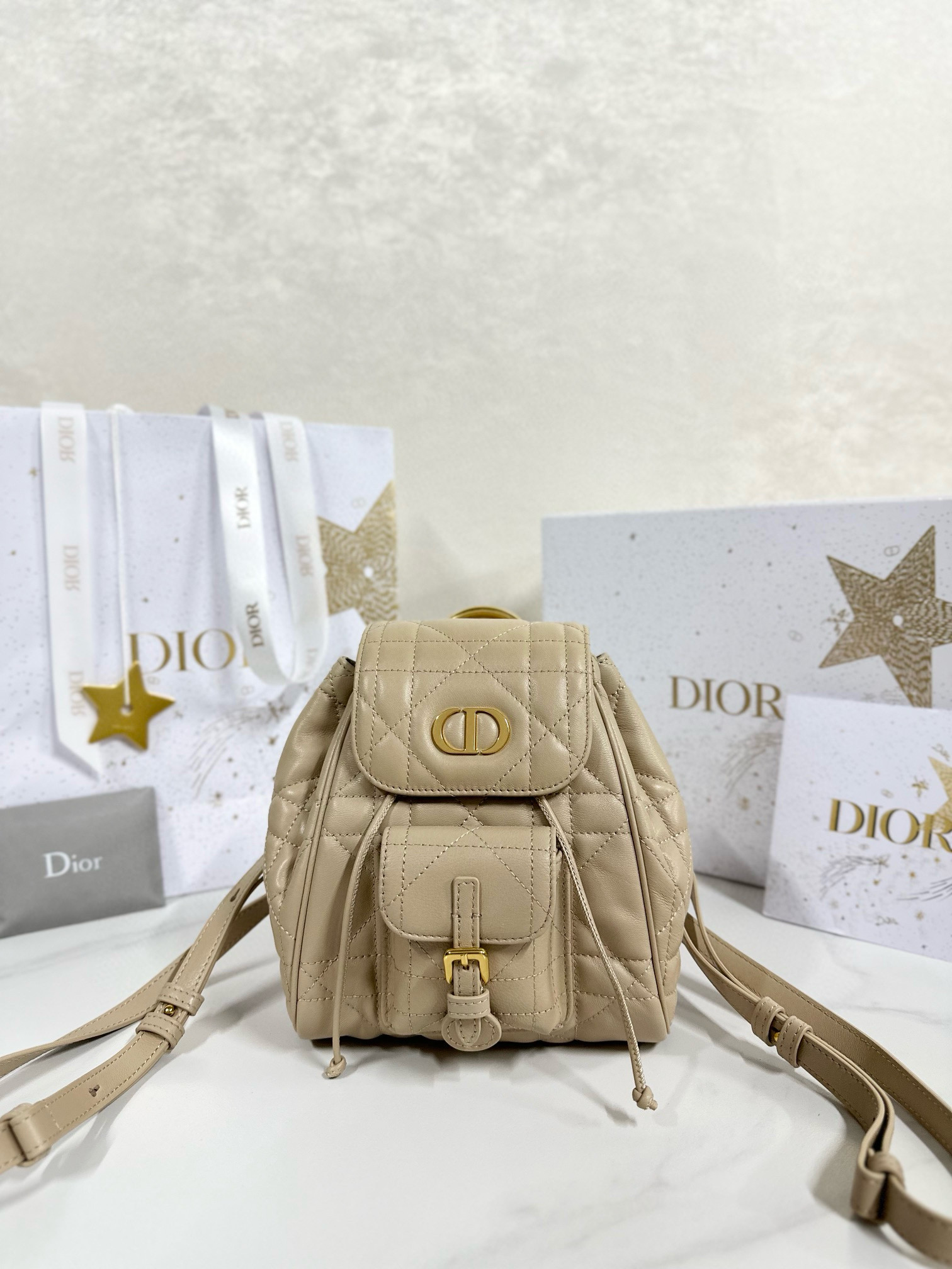 디올 Dior Small Dior Caro Backpack Apricot 20cm