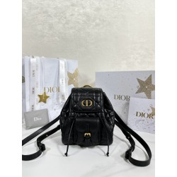 디올 Dior Small Dior Caro Backpack Black 20cm