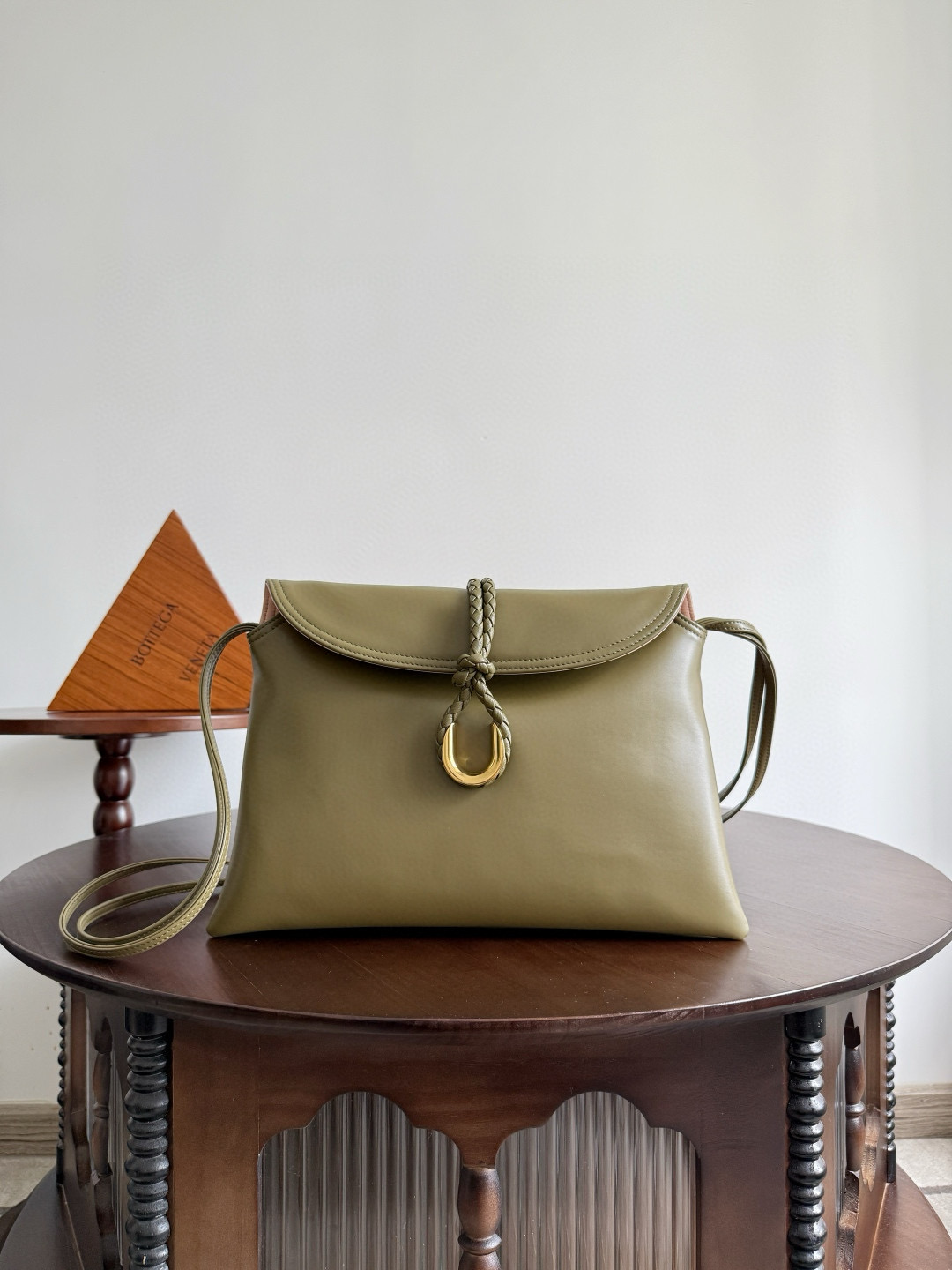 보테가 베네타 Bottega Veneta 806034 Winter Liberta 30CM