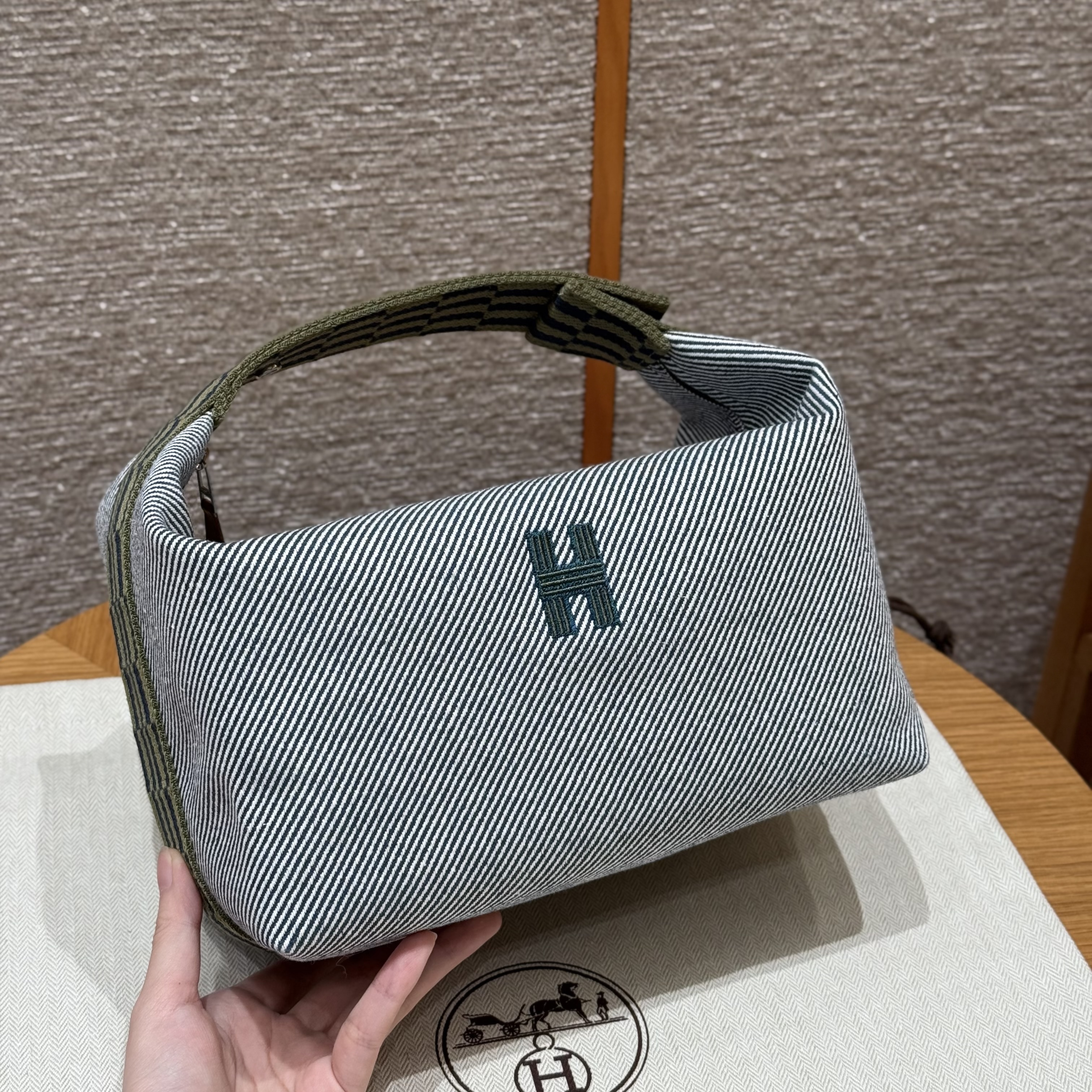 에르메스 Hermes Bride-a-Brac 25cm all- cotton Blue Abysse/silver