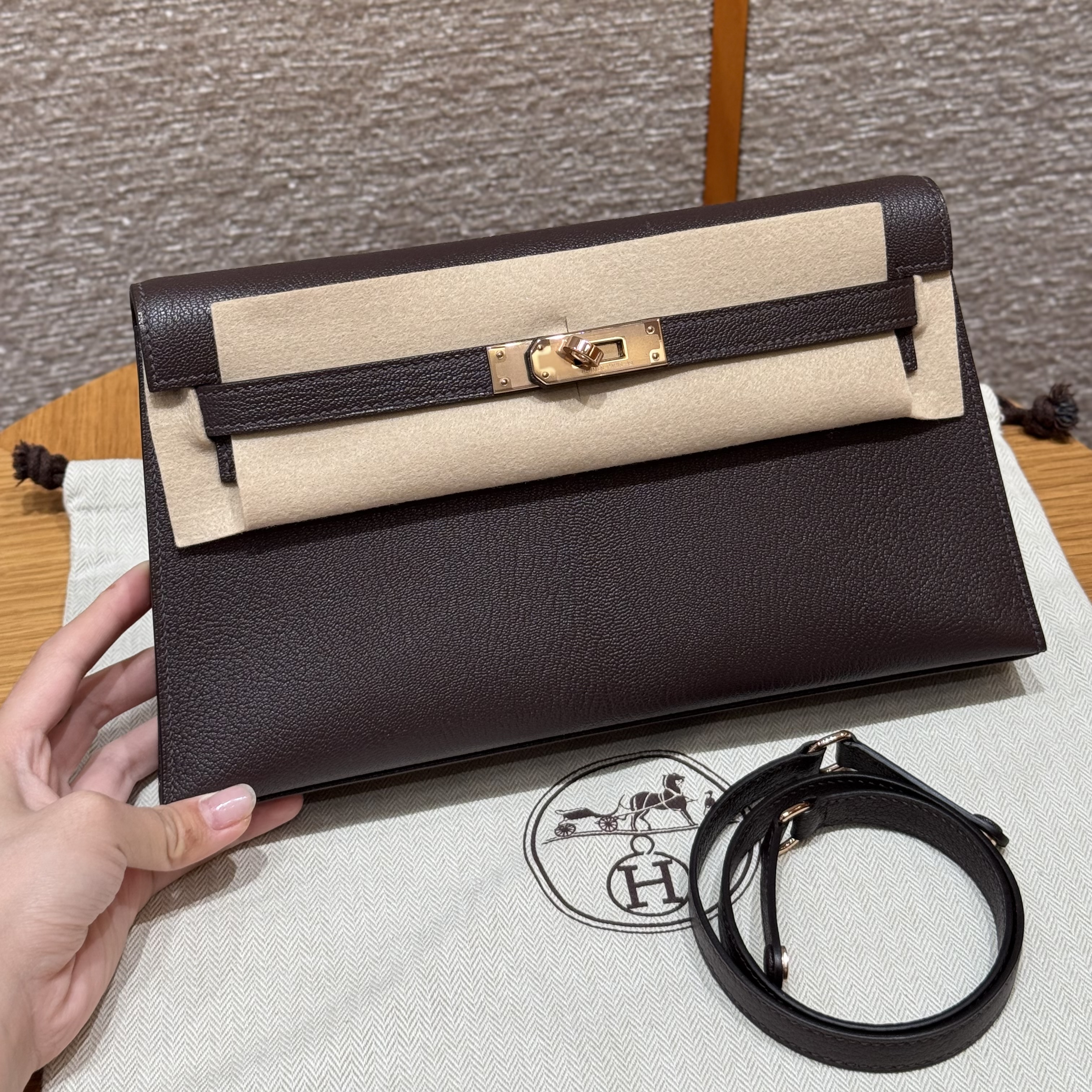 에르메스 Hermes Kelly elan 27cm Chèvre 0G Rouga seller/Rose gold