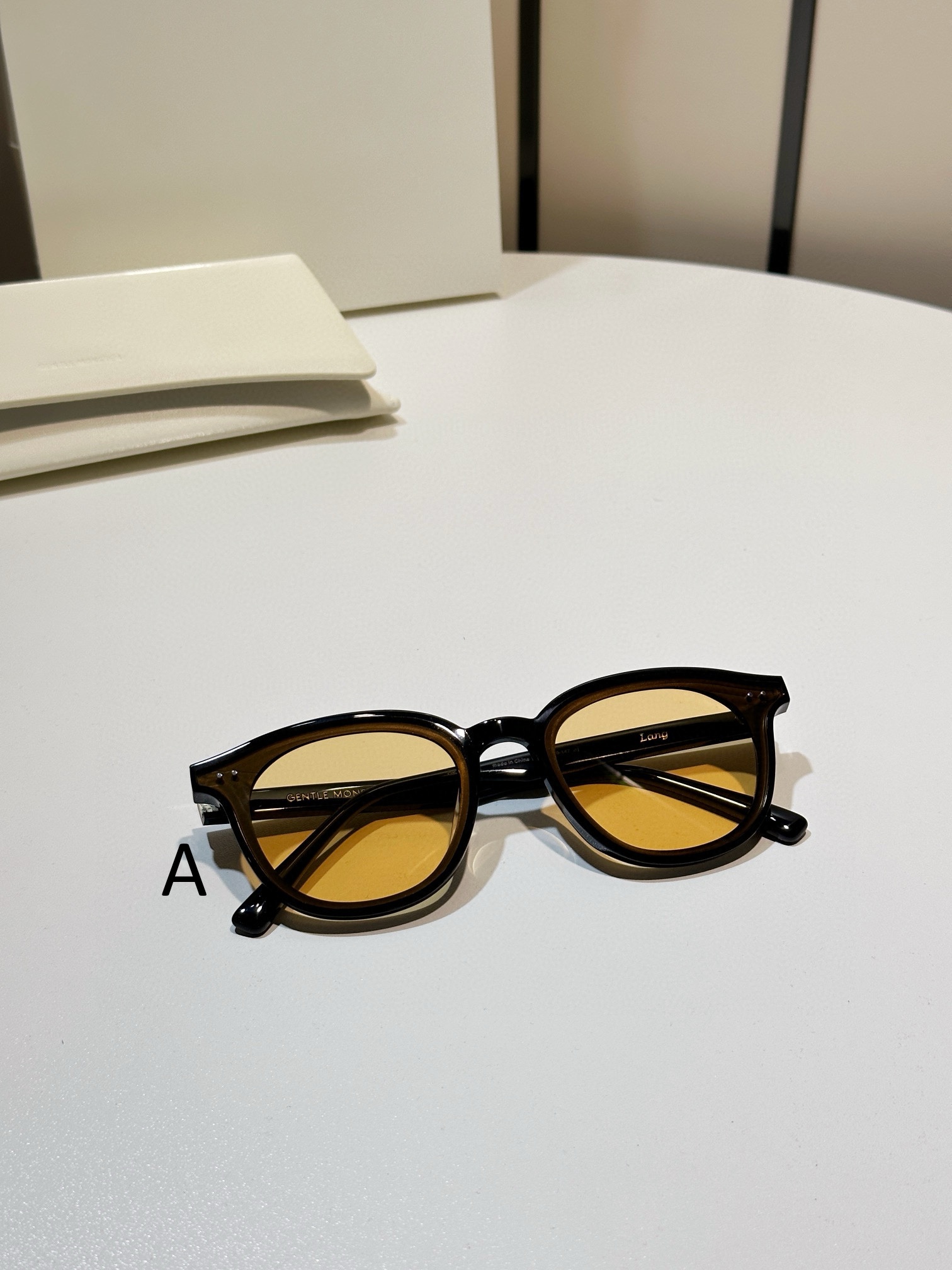 젠틀 몬스터 Gentle Monster Lang Flatba 65-18-147