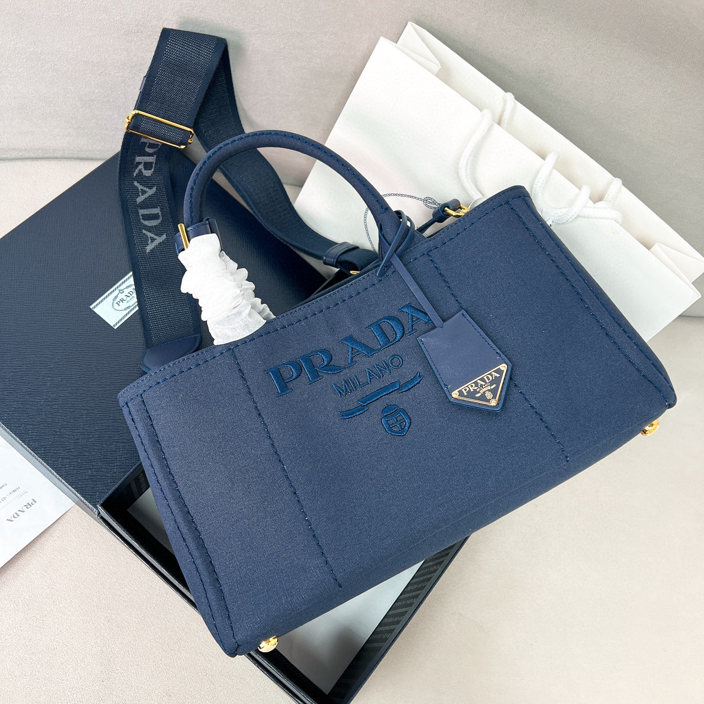 프라다 Prada 1BG554 라지 코튼 캔버스 핸드백 33cm