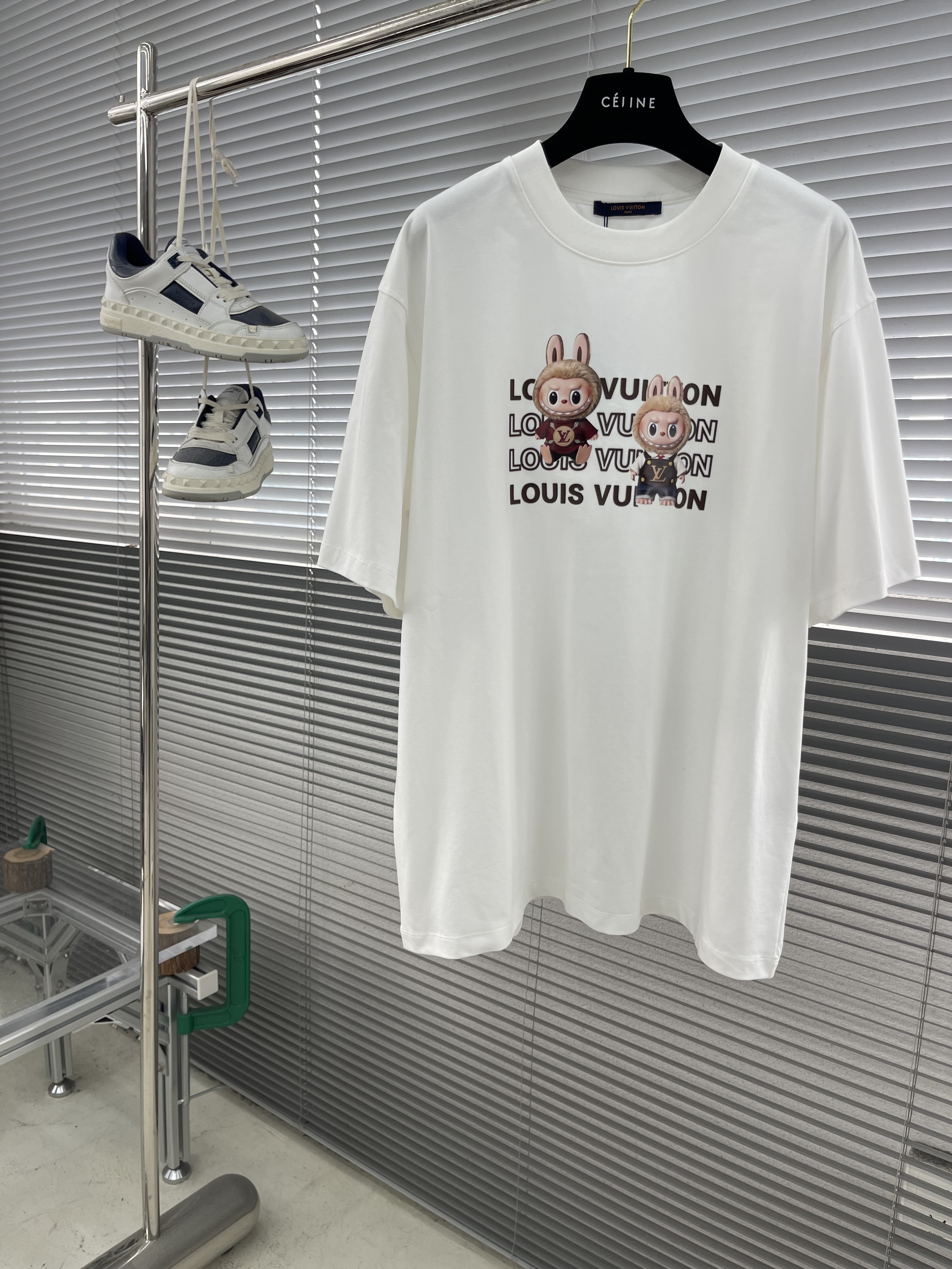 루이비통 Louis Vuitton 반팔 티셔츠