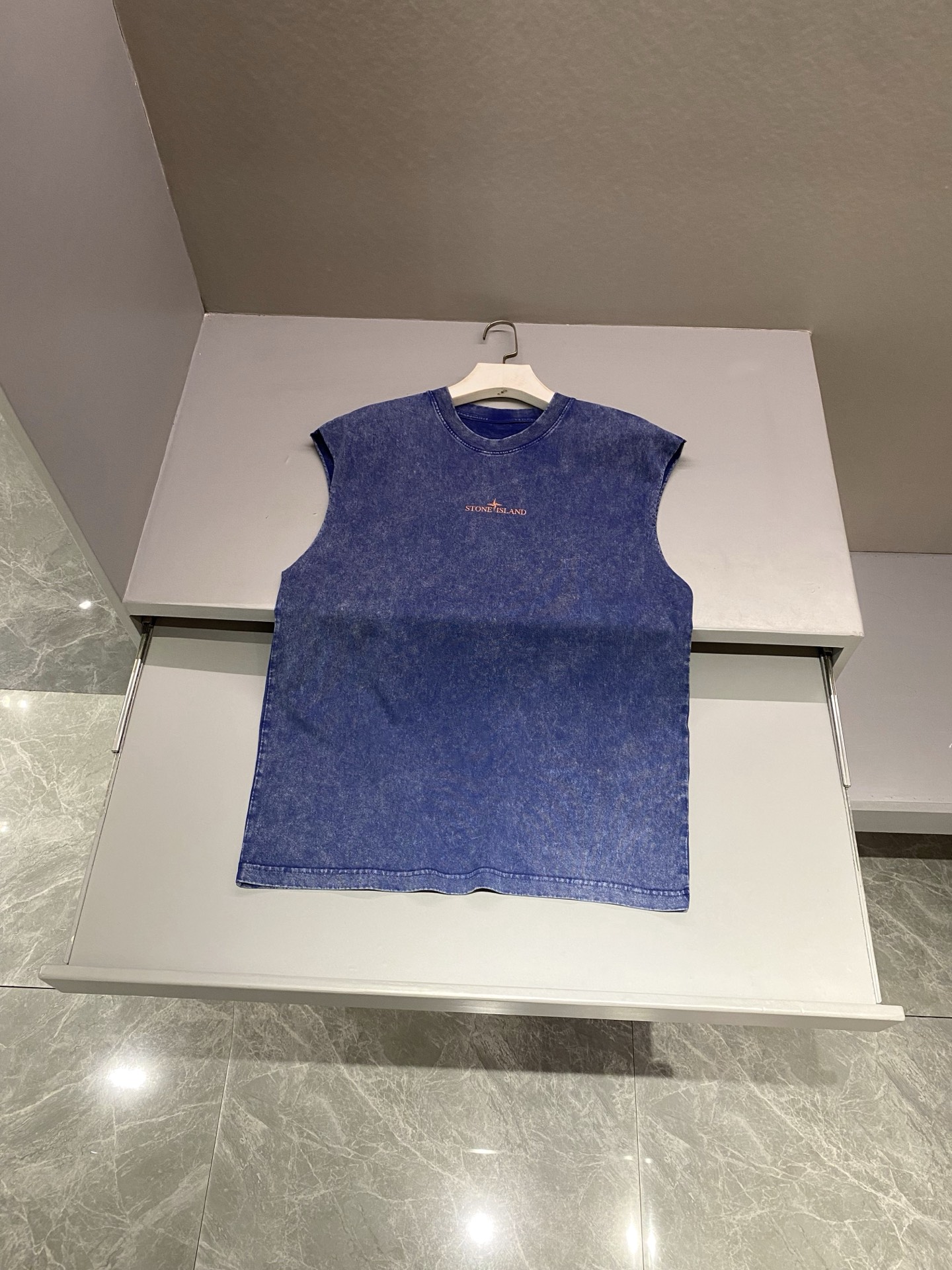 스톤아일랜드 STONE ISLAND 조끼