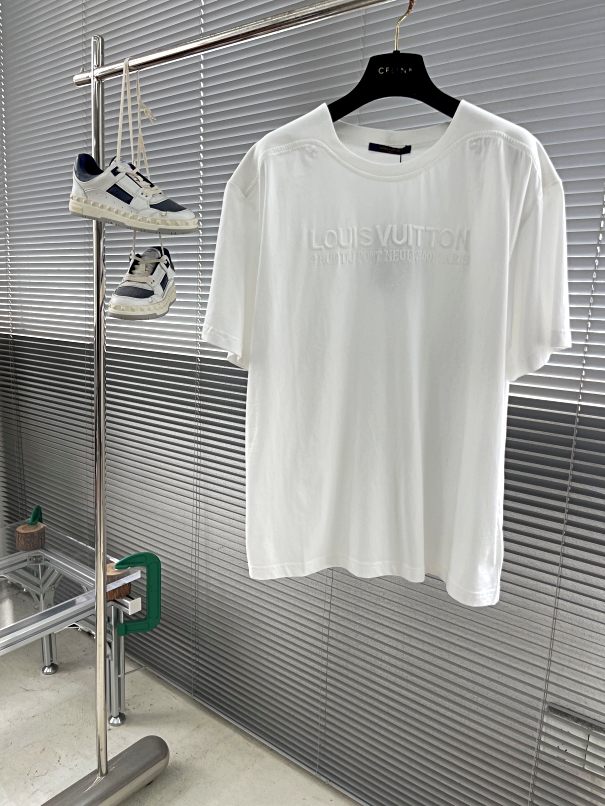 루이비통 Louis Vuitton 반팔 티셔츠