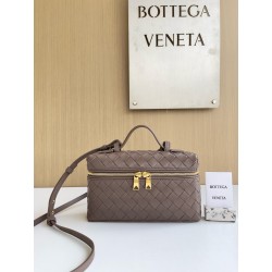 보테가 베네타 Bottega Veneta Bang Bang Vanity 크로스 백 789109 22cm