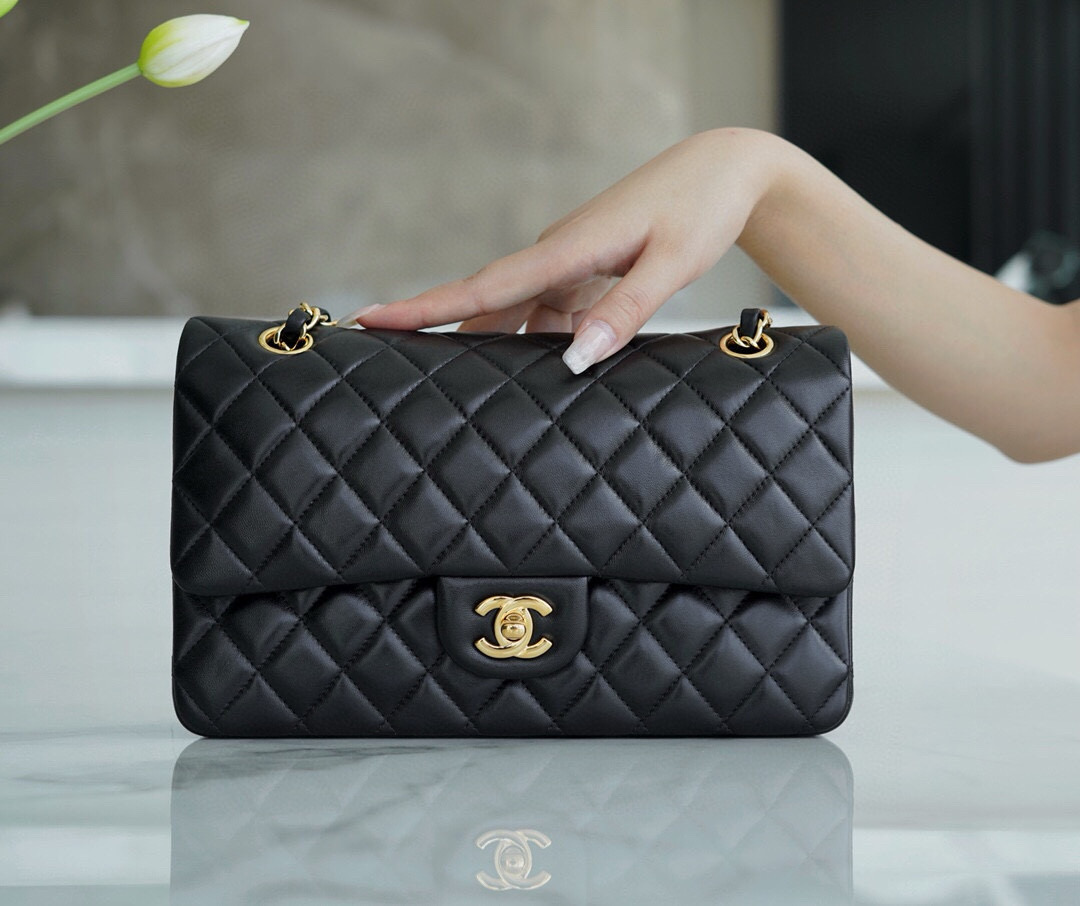 샤넬 Chanel Medium Classic Flap Bag A01112 Black gold 25cm