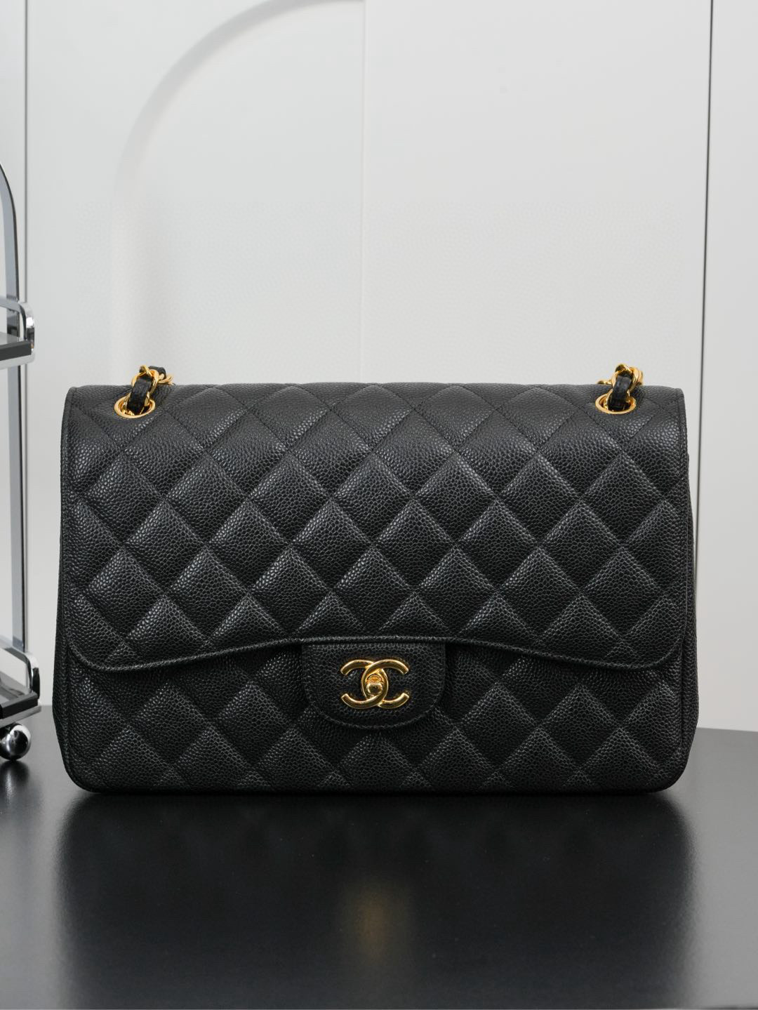 샤넬 Chanel Jumbo Classic Flap Bag A58600 Black gold 30cm