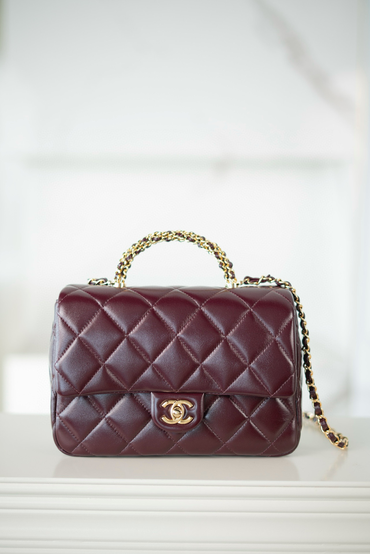 샤넬 Chanel 24b Flap Bag with Top Handle Wine red 25cm