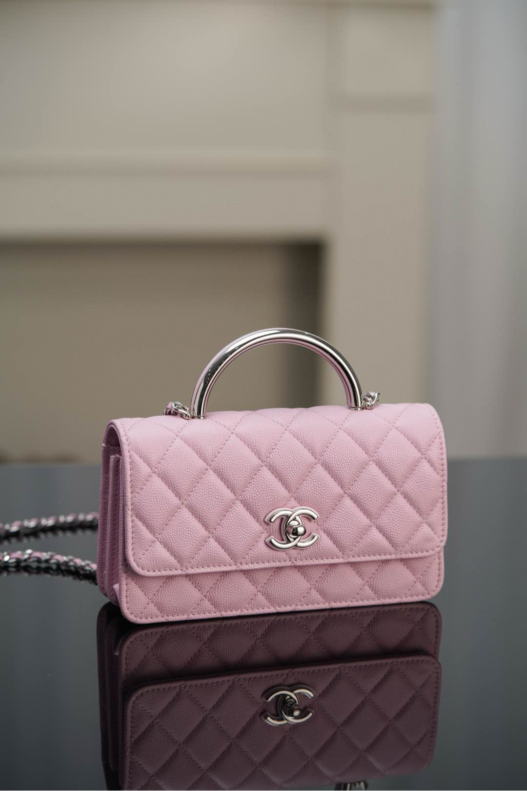 샤넬 Chanel 25P Flap Bag with Top Handle Pink 18.5cm