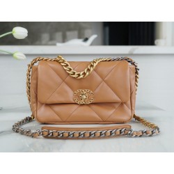 샤넬 Chanel 19 Handbag AS1160 Caramel  26cm