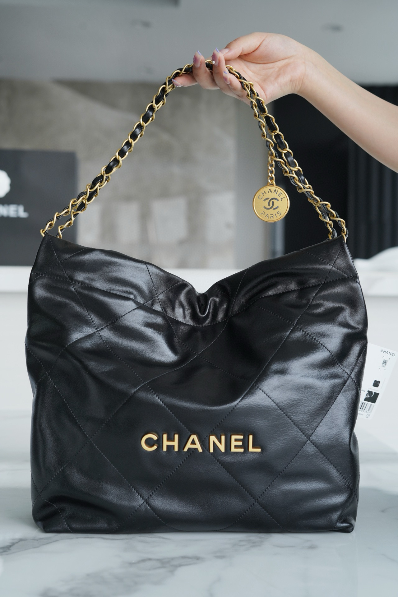 샤넬 Chanel 22P 22Small Handbag AS3260 Black gold 35cm